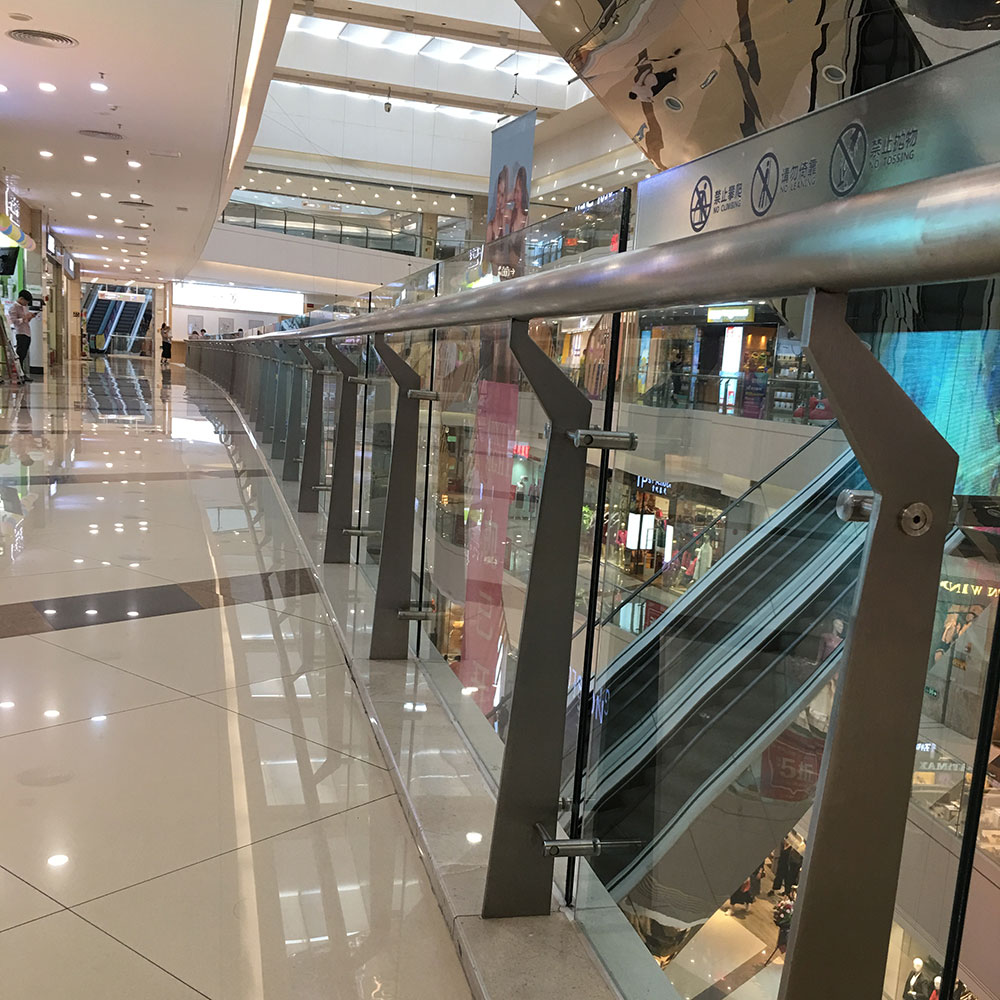 不锈钢立柱