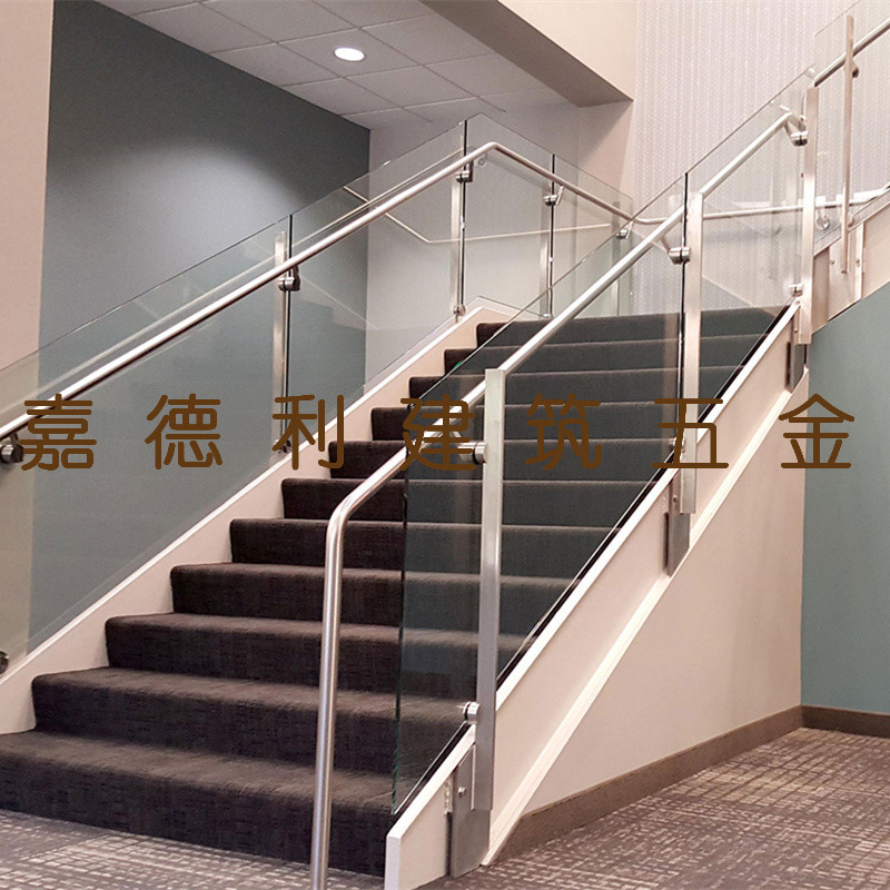 不锈钢立柱栏杆